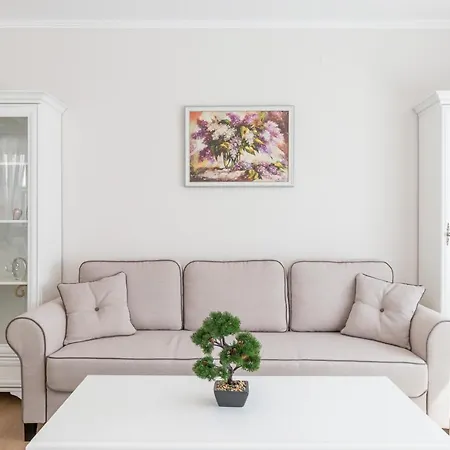 Lovely Ground Floor